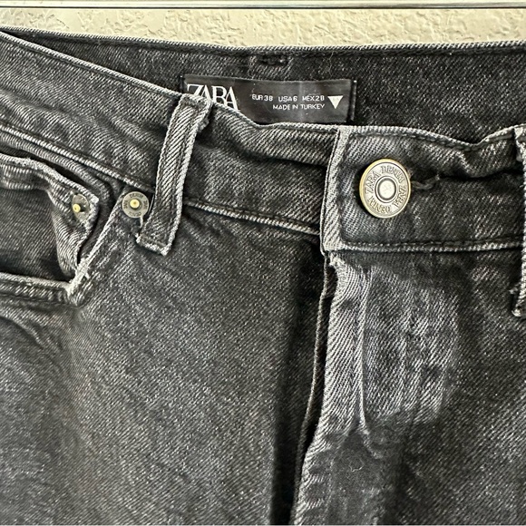 Zara black wash button fly straight leg ankle fray jeans - Picture 8 of 9